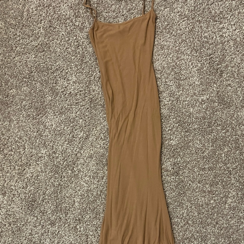 Skims ribbed long slip dress. Size small.